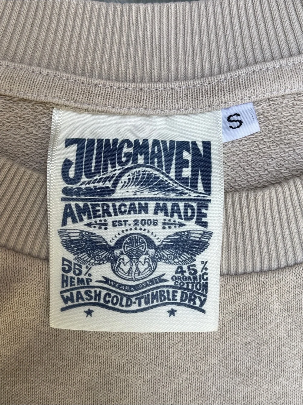 JUNGMAVEN Bonfire Raglan Sweatshirt Desert khaki hemp organic cotton streetwear